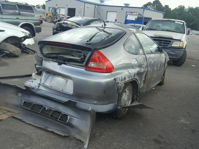 JHMZE14784T000434 - 2004 HONDA INSIGHT SILVER photo 4