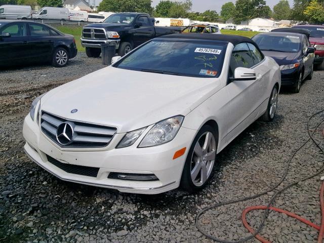 WDDKK5KF5DF211933 - 2013 MERCEDES-BENZ E 350 WHITE photo 9