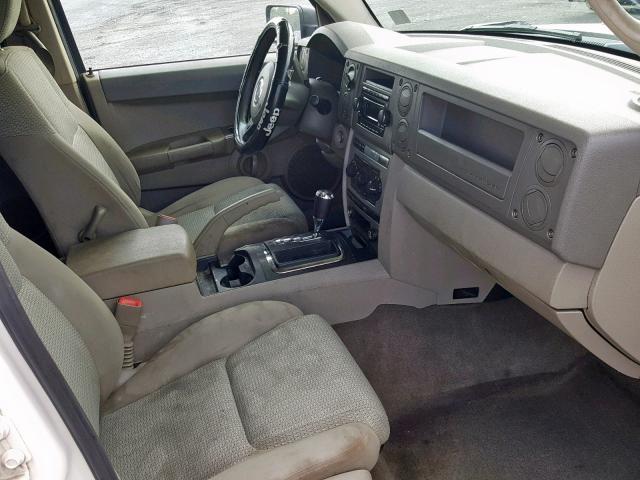 1J8HG48K06C219424 - 2006 JEEP COMMANDER 白色 照片 5