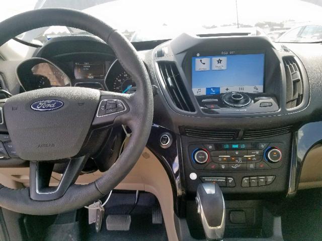 1FMCU0J90JUA63636 - 2018 FORD ESCAPE TIT GOLD photo 9