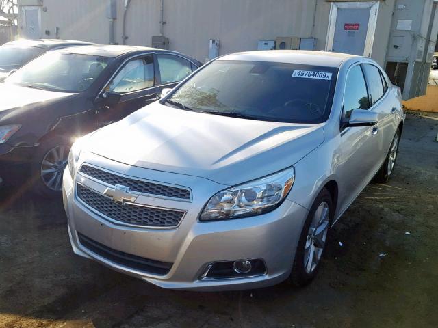 1G11H5SA6DF276355 - 2013 CHEVROLET MALIBU LTZ ვერცხლისფერი ფოტო 2