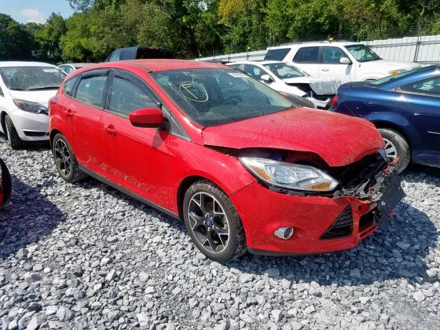 1FAHP3K25CL298844 - 2012 FORD FOCUS SE RED photo 1