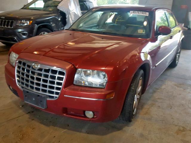 2C3LA53G48H272191 - 2008 CHRYSLER 300 TOURIN RED photo 2