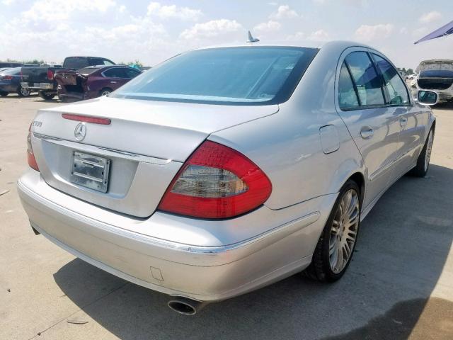 WDBUF72X77B031374 - 2007 MERCEDES-BENZ E 550 SILVER photo 4