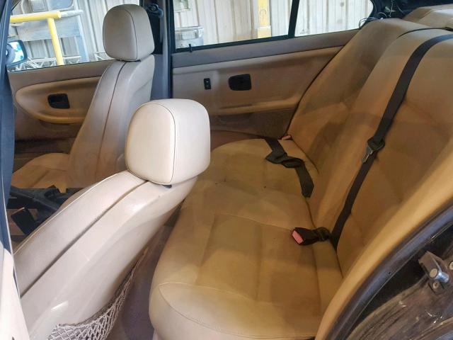 WBACC9325VEE58312 - 1997 BMW 318 I BLACK photo 6