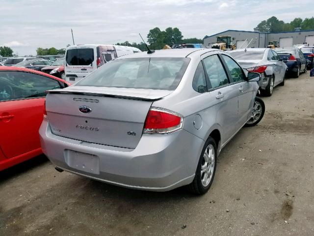 1FAHP36N79W140596 - 2009 FORD FOCUS SES SILVER photo 4