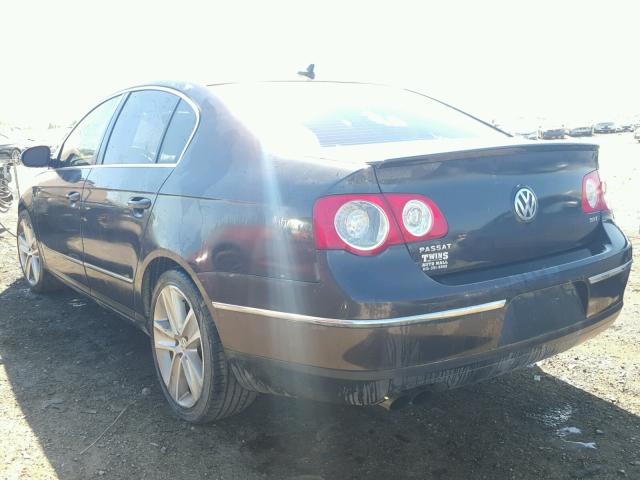 WVWJK7AN7AE161726 - 2010 VOLKSWAGEN PASSAT KOM BLACK photo 3