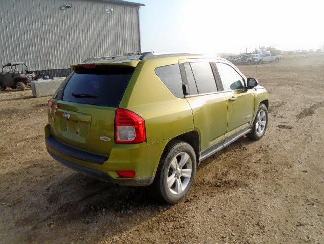 1C4NJDAB2CD554681 - 2012 JEEP COMPASS GREEN photo 4