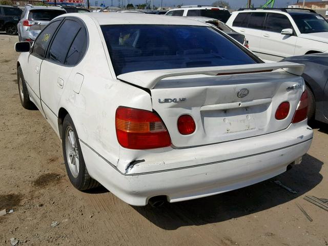 JT8BD68S7W0030366 - 1998 LEXUS GS 300 WHITE photo 3