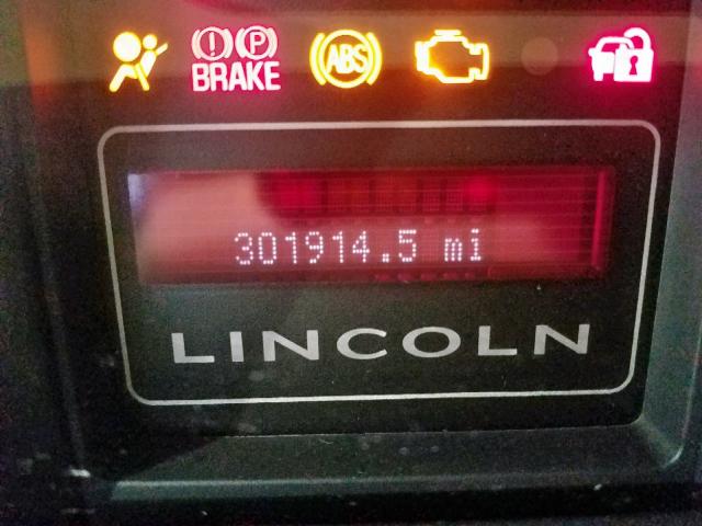 5LMFU28577LJ09065 - 2007 LINCOLN NAVIGATOR BLACK photo 8