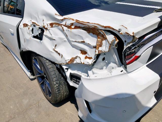 2C3CDXGJXKH519794 - 2019 DODGE CHARGER SC WHITE photo 9