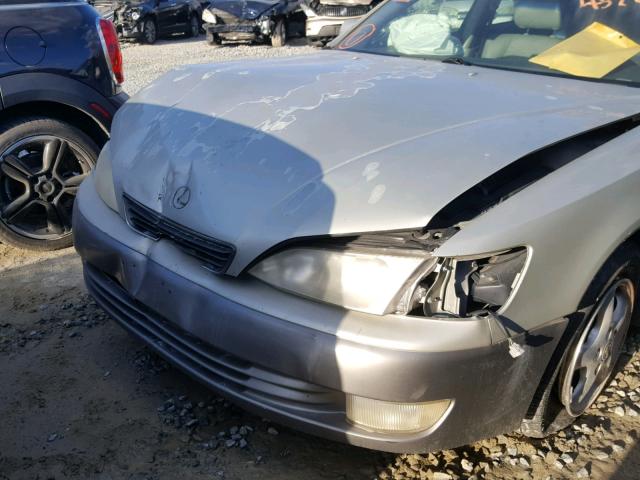 JT8BF28G8X0214697 - 1999 LEXUS ES 300 SILVER photo 9