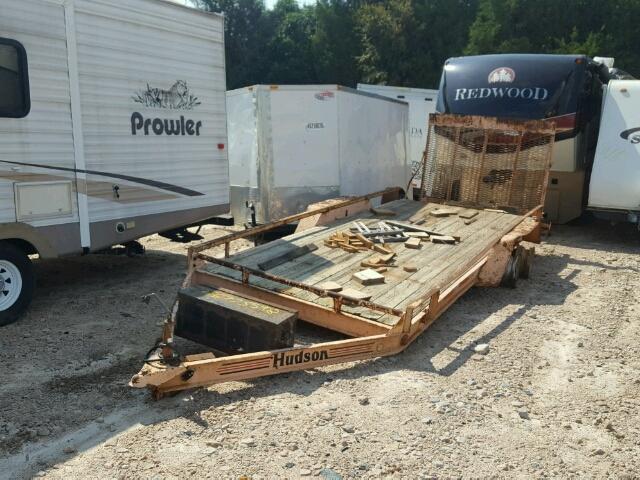 10HHSE186T1000474 - 1996 UTILITY TRAILER ORANGE photo 2