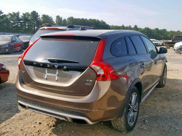 YV4612HK2G1011995 - 2016 VOLVO V60 CROSS BROWN photo 4