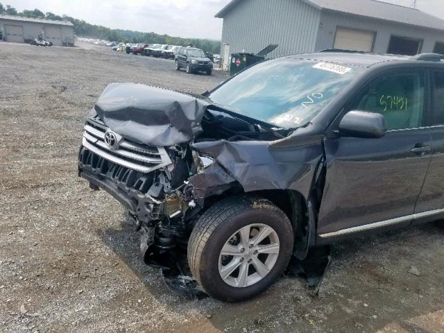 5TDBK3EH7CS153740 - 2012 TOYOTA HIGHLANDER GRAY photo 9