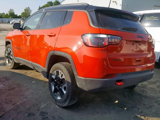 3C4NJDDB7JT230385 - 2018 JEEP COMPASS TR ORANGE photo 3