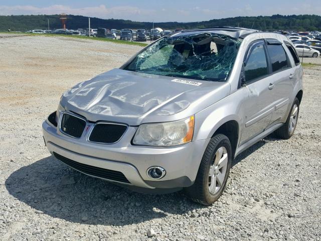 2CKDL33F886302206 - 2008 PONTIAC TORRENT SILVER photo 2