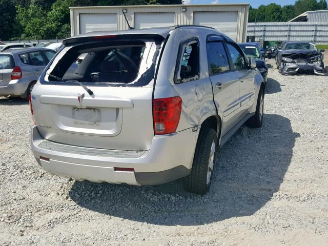 2CKDL33F886302206 - 2008 PONTIAC TORRENT SILVER photo 4