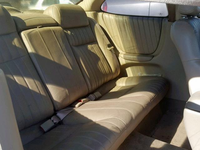 1G2WR12102F202398 - 2002 PONTIAC GRAND PRIX WHITE photo 6