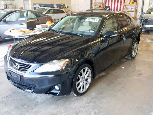 JTHCF5C26B5047754 - 2011 LEXUS IS 250 BLACK photo 2