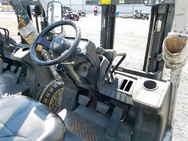 CP1F29W4241 - 2014 NISSAN FORK LIFT WHITE photo 5