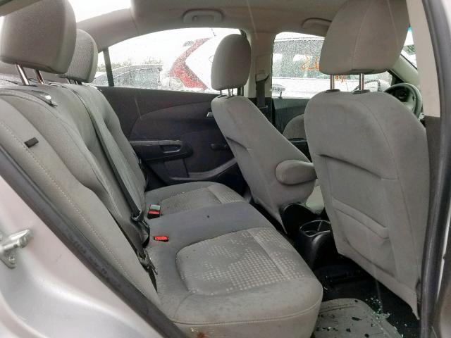 1G1JA5SH9E4138520 - 2014 CHEVROLET SONIC LS SILVER photo 6