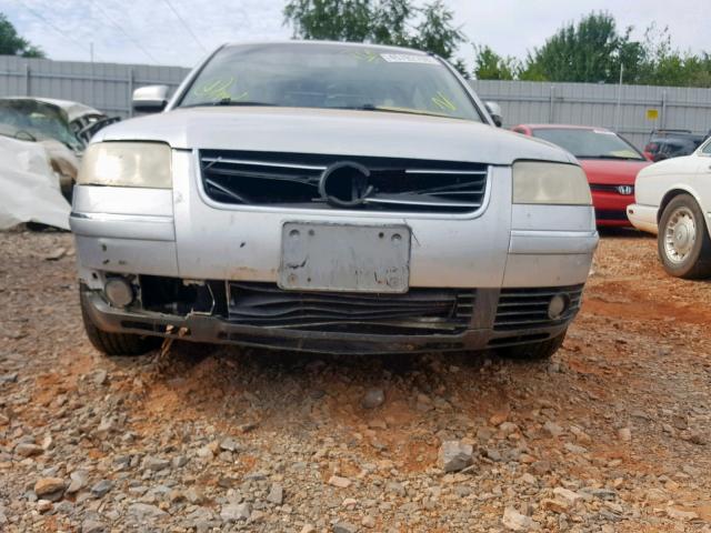 WVWPD63B43P454332 - 2003 VOLKSWAGEN PASSAT GLS GRAY photo 9