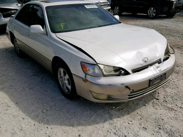 JT8BF28G0X0172221 - 1999 LEXUS ES 300 WHITE photo 1