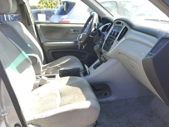 JTEEP21A040066263 - 2004 TOYOTA HIGHLANDER SILVER photo 5