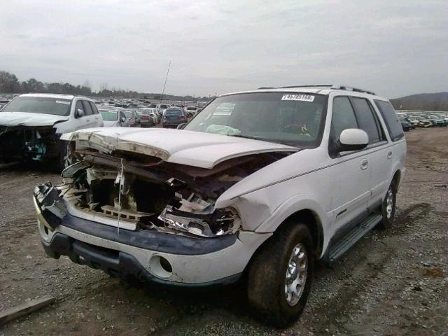 5LMRU27L4WLJ49194 - 1998 LINCOLN NAVIGATOR თეთრი ფოტო 2