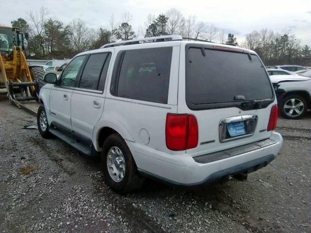 5LMRU27L4WLJ49194 - 1998 LINCOLN NAVIGATOR თეთრი ფოტო 3