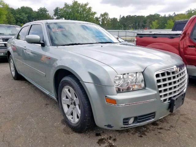 2C3JA53G25H651192 - 2005 CHRYSLER 300 TOURIN GREEN photo 1