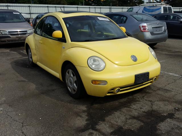 3VWCA21C4YM490124 - 2000 VOLKSWAGEN NEW BEETLE YELLOW photo 1