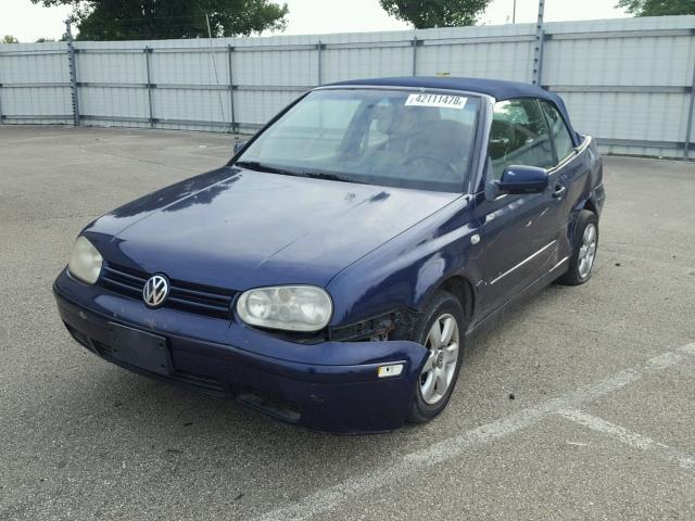 3VWDC21VX2M804303 - 2002 VOLKSWAGEN CABRIO GLX BLUE photo 2