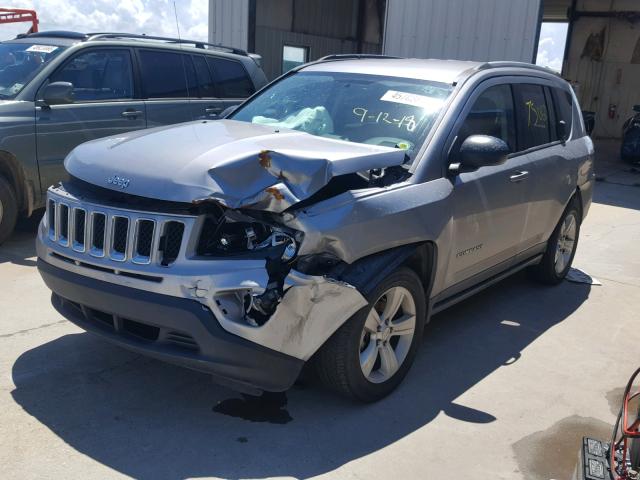 1C4NJCBA4GD568393 - 2016 JEEP COMPASS SP Gümüş foto 2