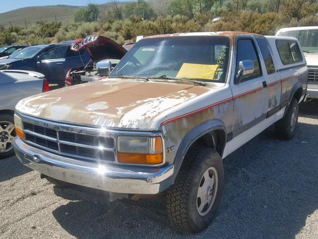 1B7GG23Y6PS291660 - 1993 DODGE DAKOTA WHITE photo 2