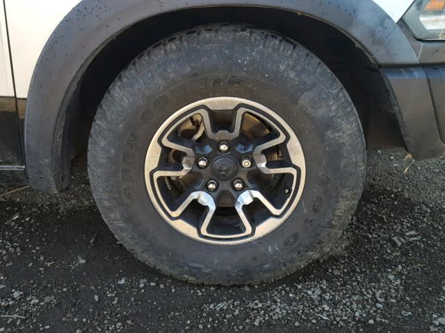 1C6RR6YT6FS749906 - 2015 RAM 1500 REBEL ვერცხლისფერი ფოტო 9