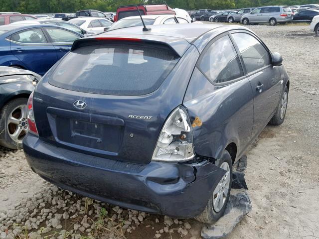 KMHCM36C78U090932 - 2008 HYUNDAI ACCENT GS GRAY photo 4