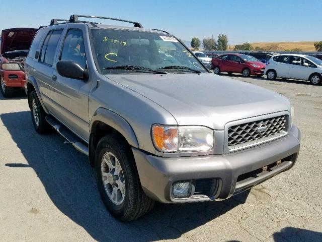 JN8AR07Y5YW431131 - 2000 NISSAN PATHFINDER SILVER photo 1