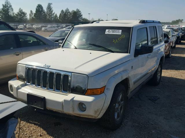 1J8HG58N46C285605 - 2006 JEEP COMMANDER WHITE photo 2