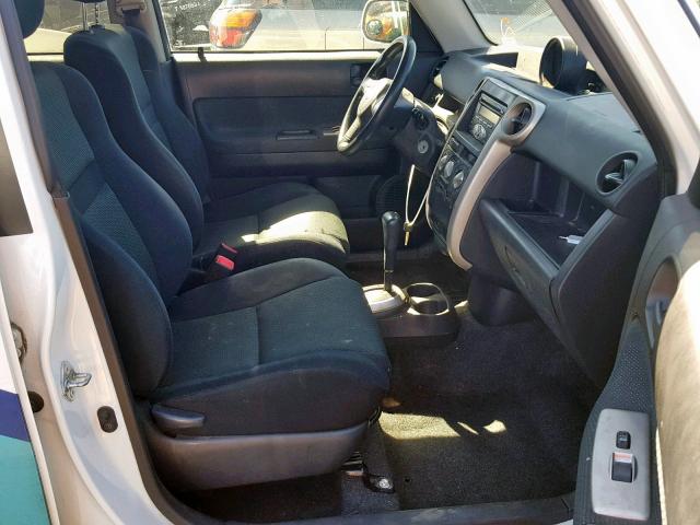 JTLKT324764104105 - 2006 TOYOTA SCION XB თეთრი ფოტო 5