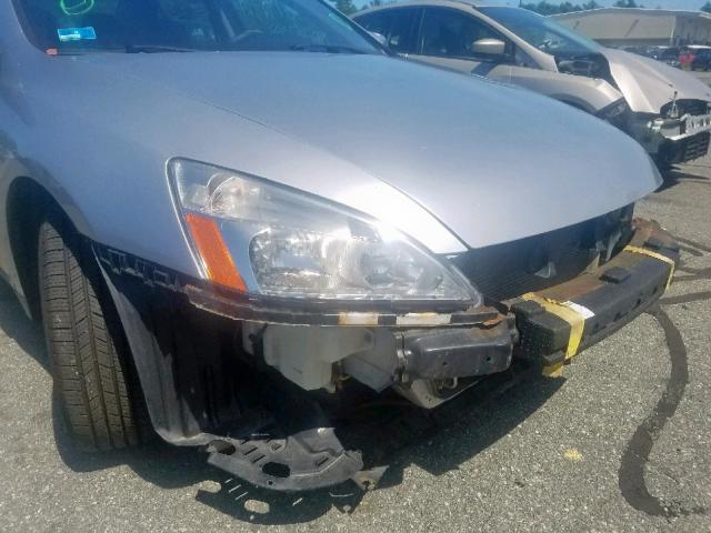 1HGCM56435A188976 - 2005 HONDA ACCORD LX SILVER photo 9