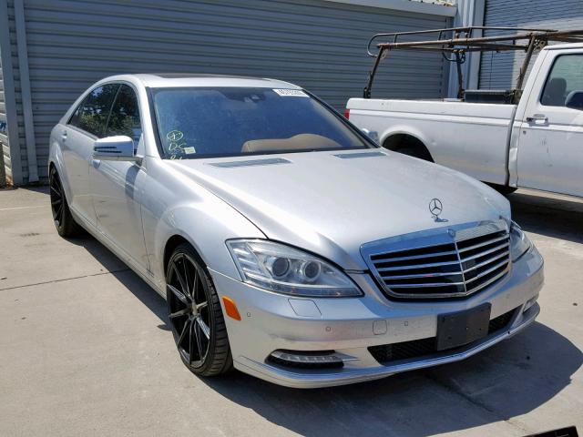 WDDNG7BB2BA367896 - 2011 MERCEDES-BENZ S 550 SILVER photo 1