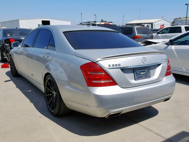 WDDNG7BB2BA367896 - 2011 MERCEDES-BENZ S 550 SILVER photo 3