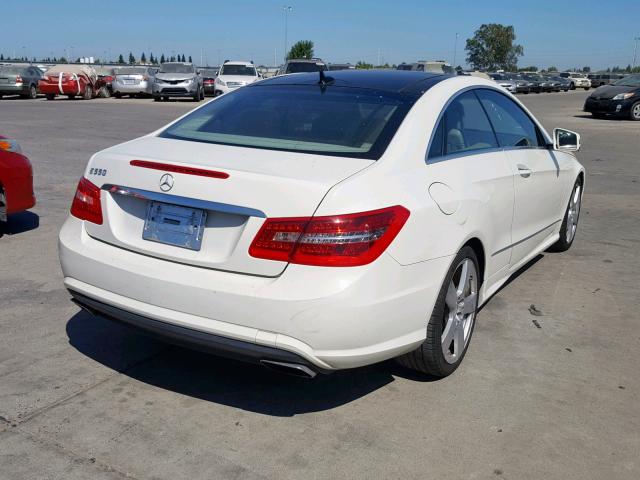 WDDKJ7CB1AF047912 - 2010 MERCEDES-BENZ E 550 WHITE photo 4