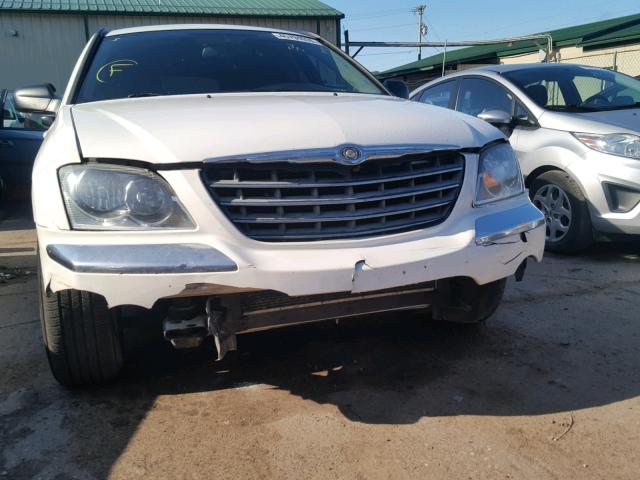 2C8GF68405R329932 - 2005 CHRYSLER PACIFICA T WHITE photo 9