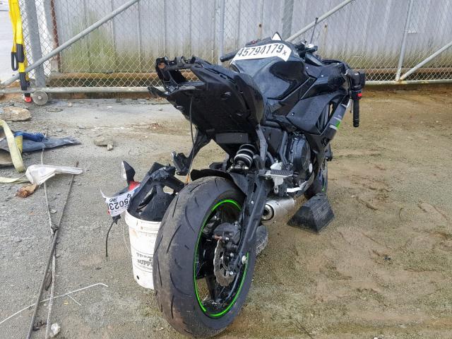 JKAEXEJ15KDA03460 - 2019 KAWASAKI EX650 J BLACK photo 4