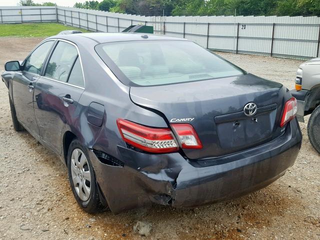 4T1BF3EK0AU055475 - 2010 TOYOTA CAMRY BASE GRAY photo 3