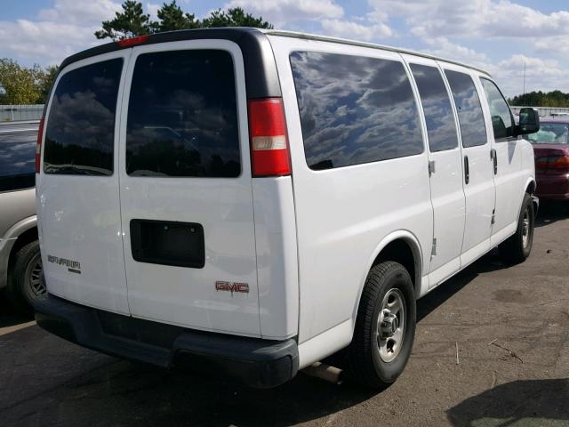 1GKFG154581146427 - 2008 GMC SAVANA G15 WHITE photo 4