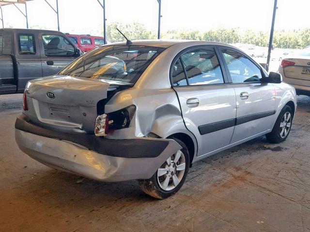 KNADE123366092689 - 2006 KIA RIO SILVER photo 4